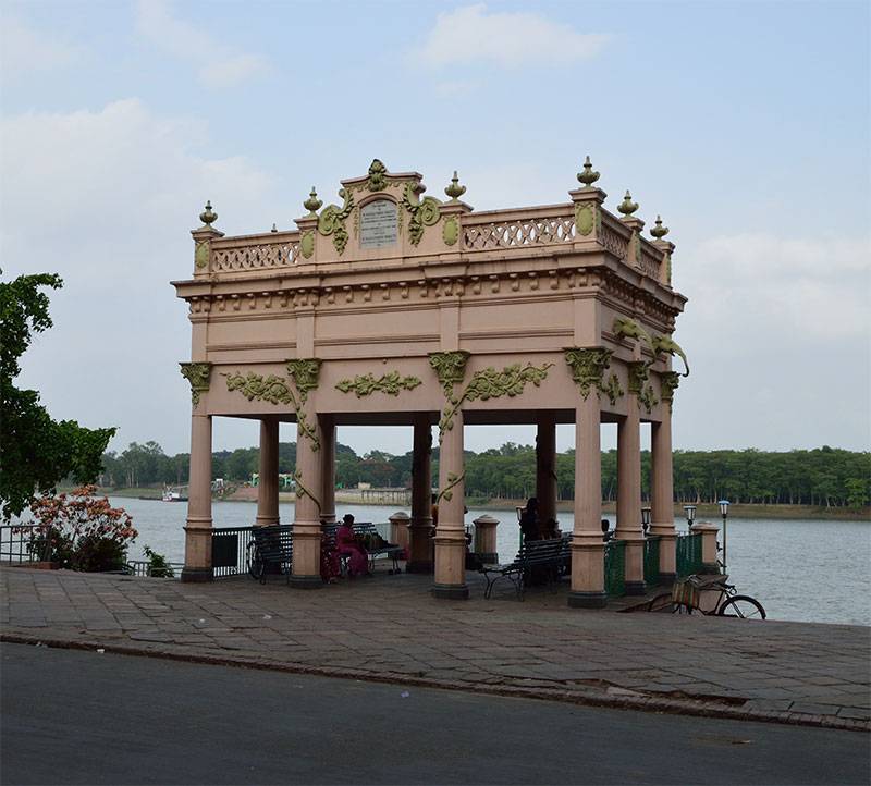 JOURNEY ON THE GANGES