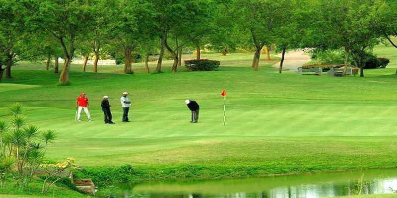 Golf Tour with Golden Triangle