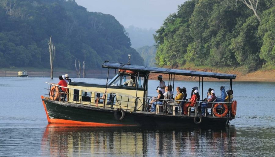 Kerala Backwaters & Houseboat