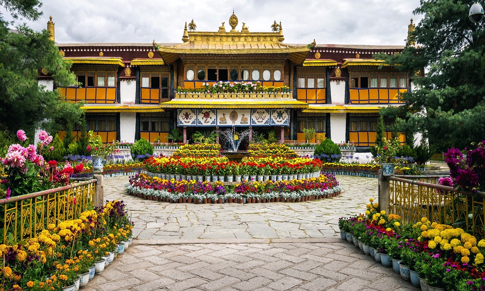 Norbulingka Tibet